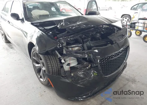 2023 Chrysler 300 Touring из США, поврежденный, VIN 2C3CCAAG7PH661833